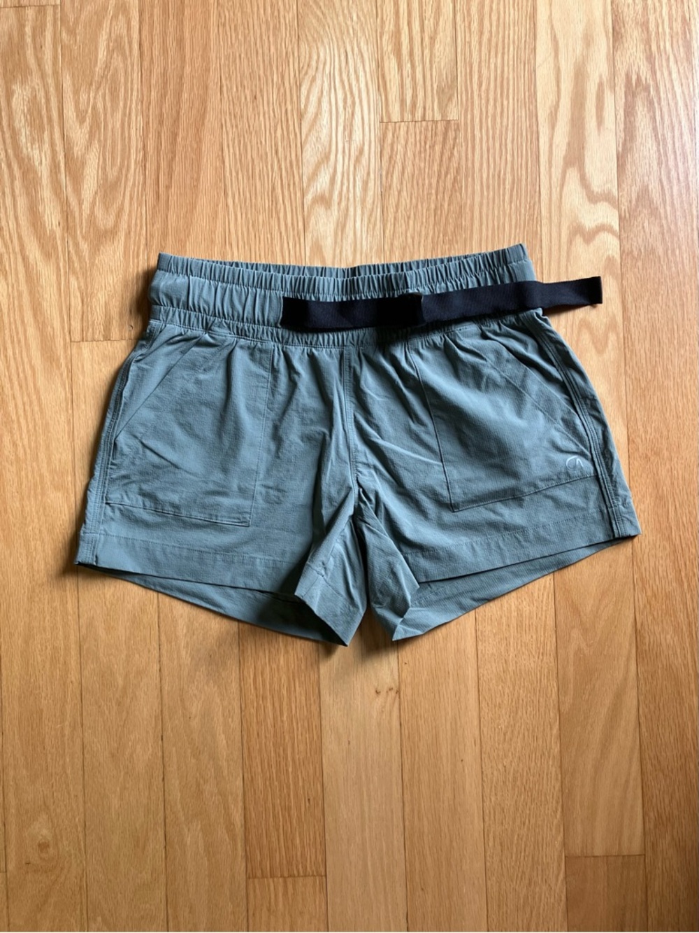 Gap Fit “Hiking” Shorts Size XS